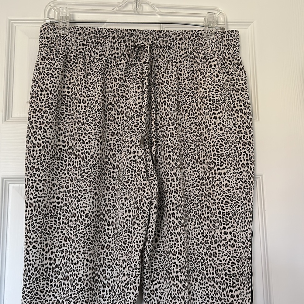 APT 9 LEOPARD PRINT PETITE DRAWSTRING PANTS